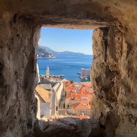 Villa Anica Dubrovnik - Luxurious With A Sea View Guest house